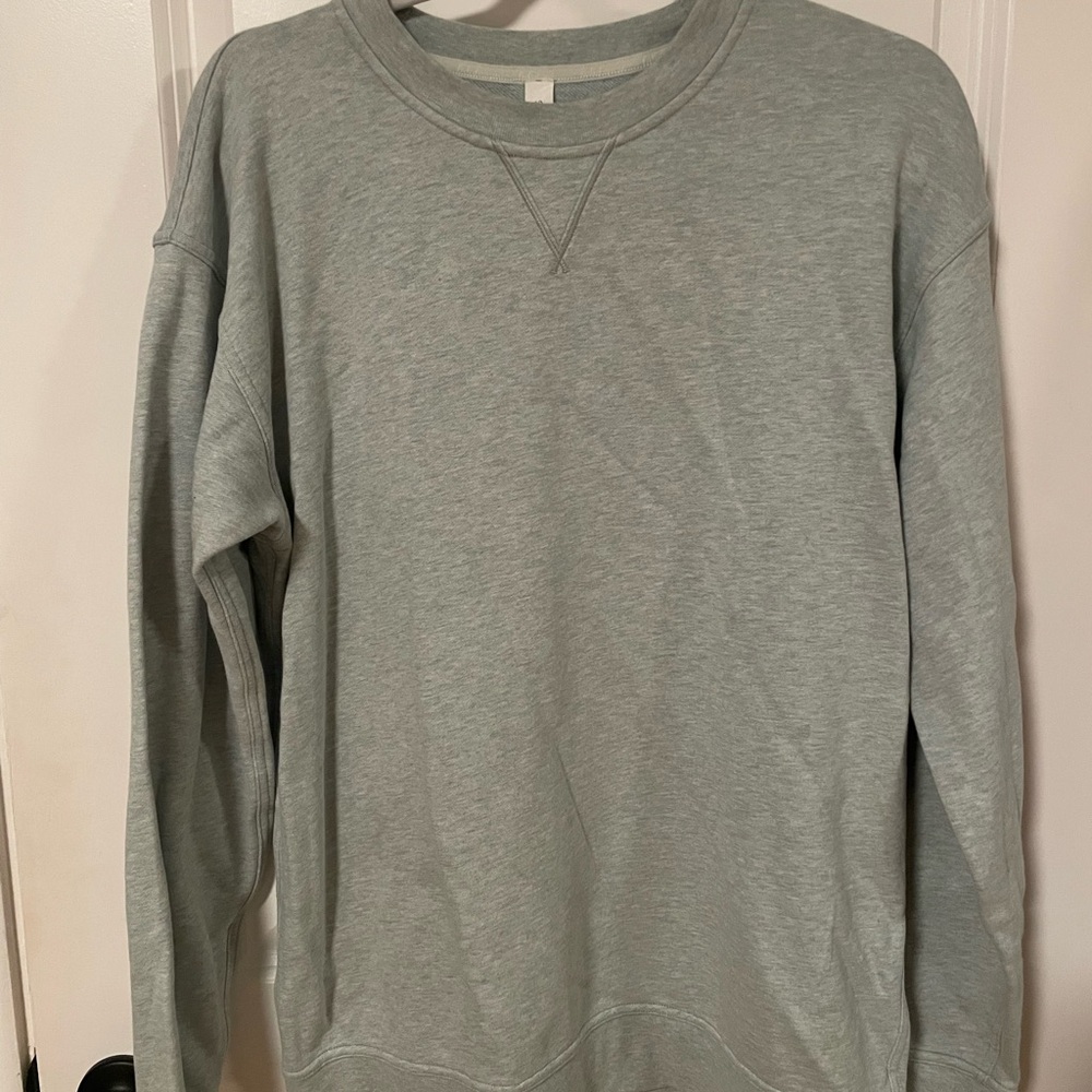 Lululemon Athletica Heather Gray Crewneck Top